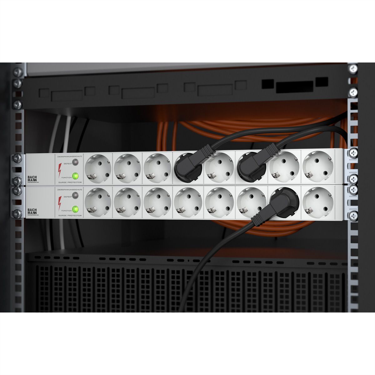 BACHMANN Bâti de prises 19" 8x avec protection contre les surtensions sans interrupteur