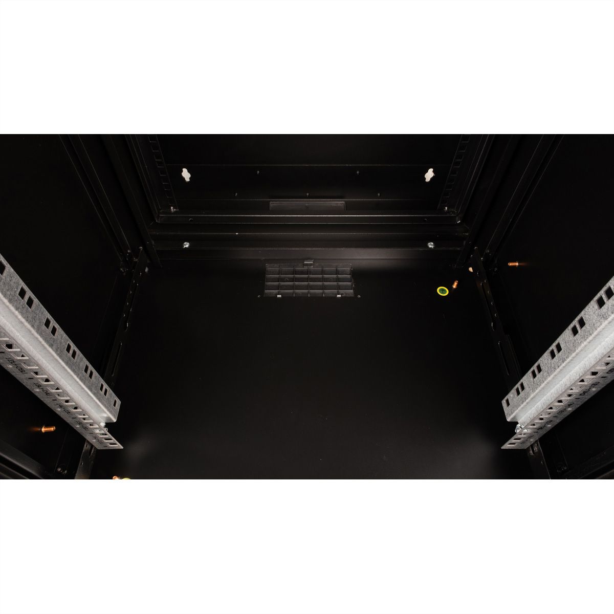 ROLINE 19-Zoll Wandgehäuse Pro 16 HE, 600x600 BxT zweiteilig schwenkbar schwarz