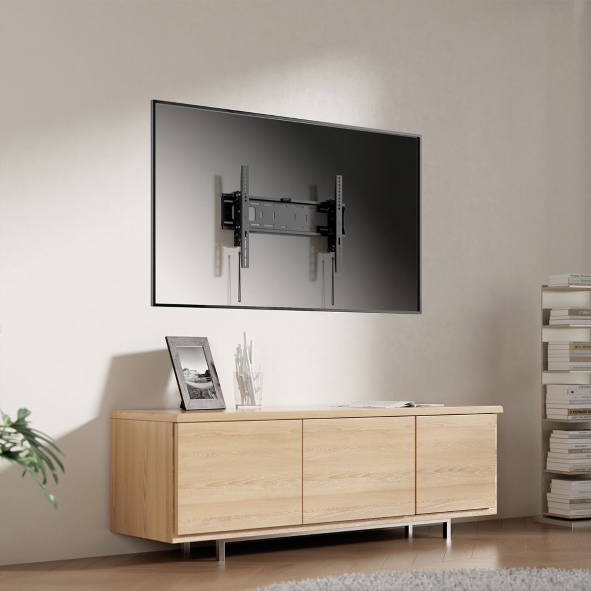 VALUE Support mural TV, distance murale de 47 mm, inclinable, 37–80 pouces, jusqu'à 75 kg