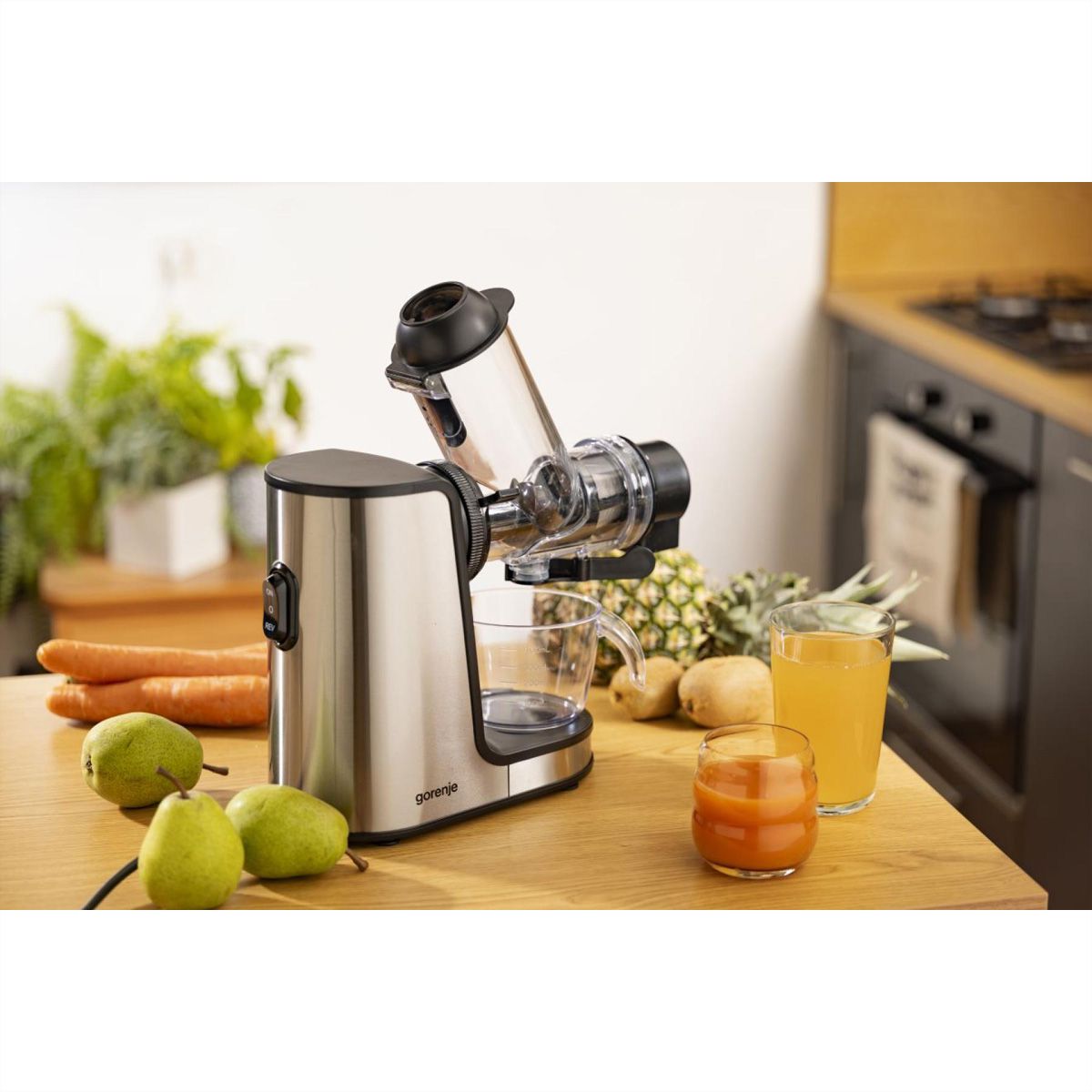Gorenje Slow Juicer JC200BE, 200W, schwarz/silber