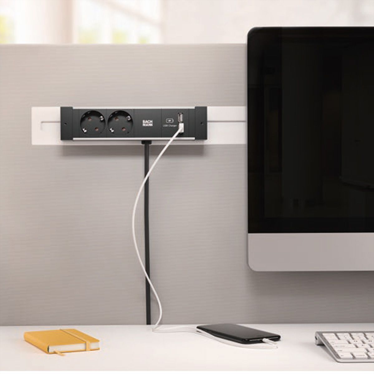 BACHMANN DESK RAIL 2x Schutzkontakt 1x USB Charger 1x ABD