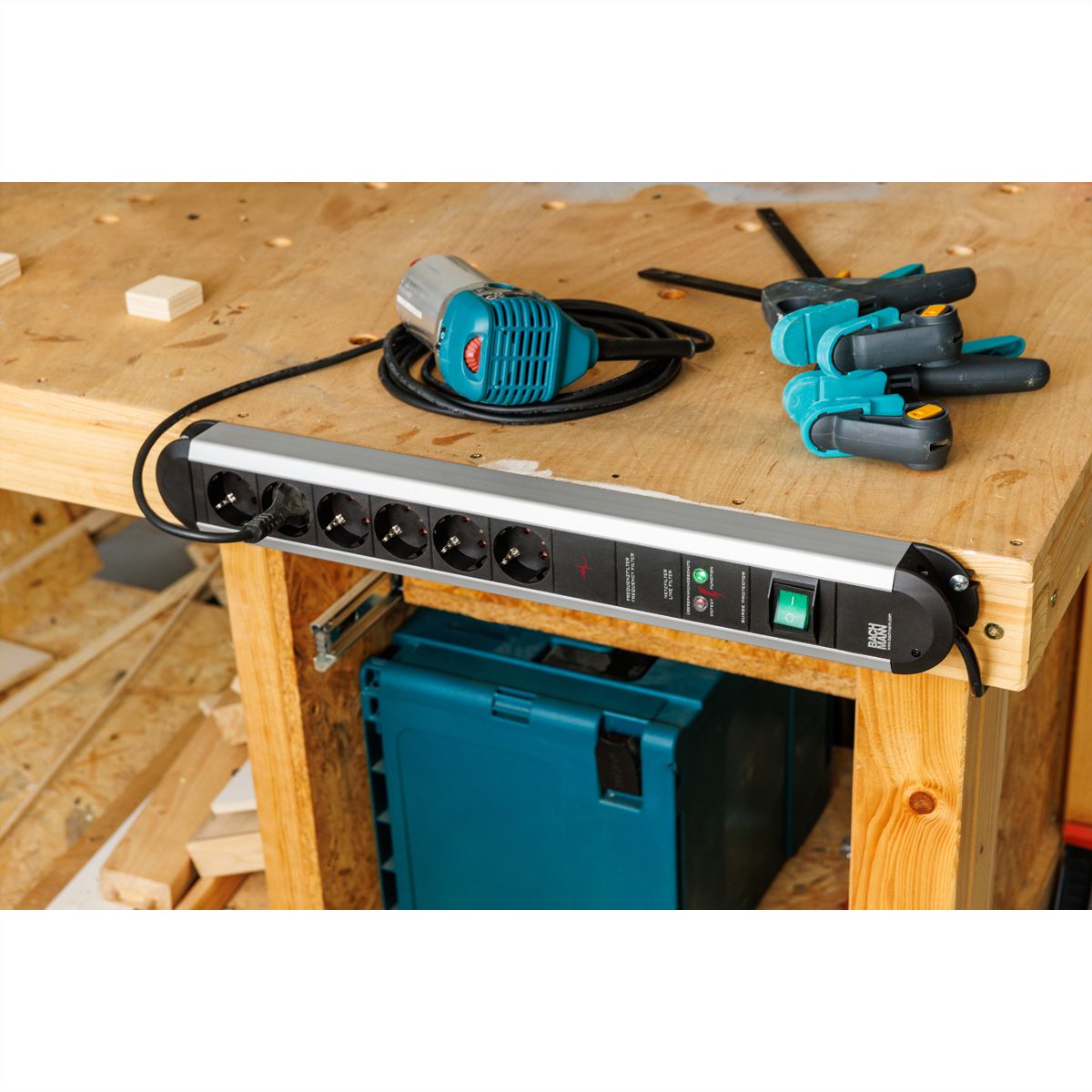 BACHMANN PRIMO Bâti de prises 6x contact de protection, protection totale de l'appareil Interrupteur, 1,75 m