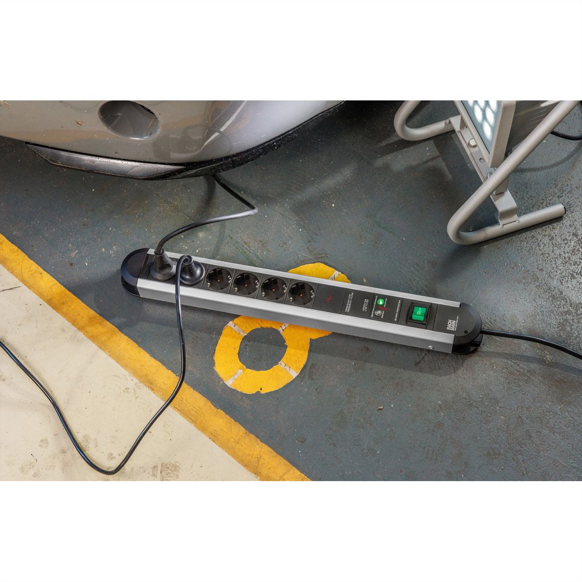 BACHMANN PRIMO Bâti de prises 6x contact de protection, protection totale de l'appareil Interrupteur, 1,75 m
