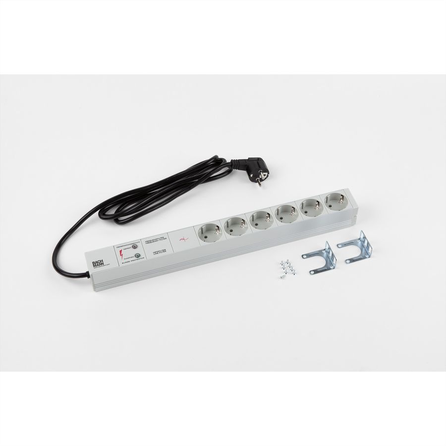BACHMANN Bâti de prises 19" 6x avec GVS sans interrupteur