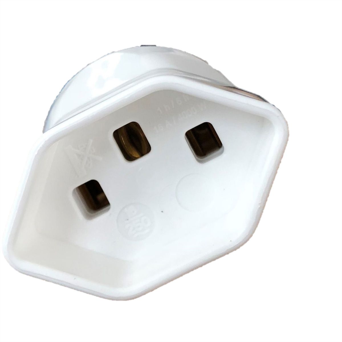 Adapter D/CH, Schutzkontakt Stecker/Buchse T23, weiss